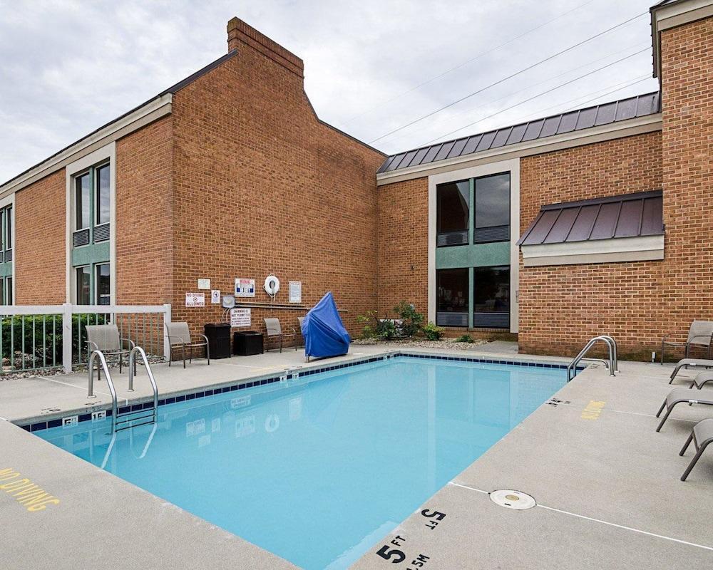 Best Western North Roanoke Troutville Buitenkant foto
